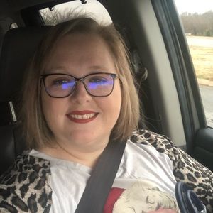 Meet your Posher, Candace